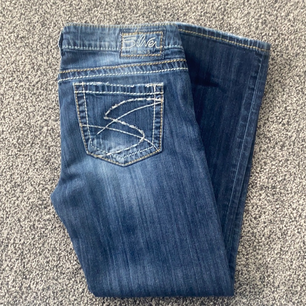 Silver jean capris. Size 29